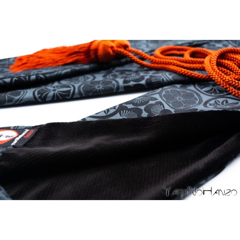 Wakizashi Bukuro Kamon (light background) | Bag For Wakizashi