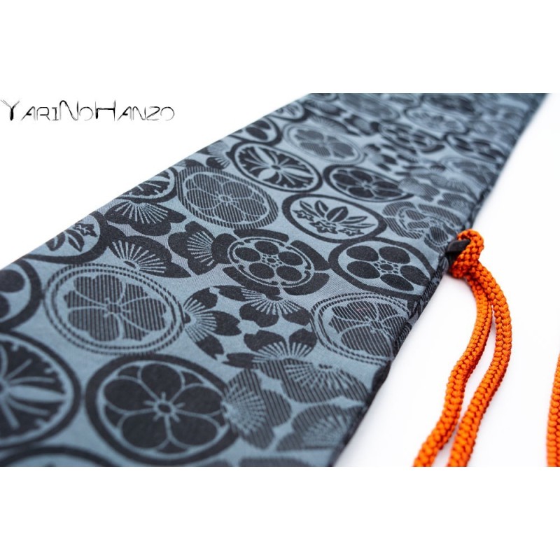 Wakizashi Bukuro Kamon (light background) | Bag For Wakizashi