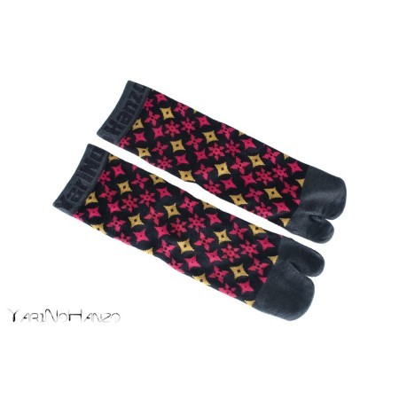 SHURIKEN SOCKS | YARINOHANZO SOCKS | JAPANESE TABI SOCKS