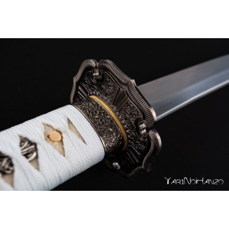 Jintachi | Handmade Katana Sword for sale | Buy the best samurai swords and japanese swords  |