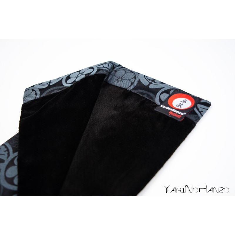 Katana Bukuro Kamon (dark) | Bag For Katana and Nihonto